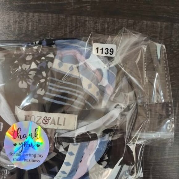 Roz &‎ Ali Mixed Print Boho Tunic Top Black Blue 1X Weekend Casual Everyday Wear - Picture 10 of 10